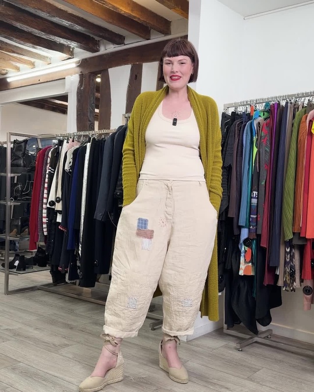 Le Look du jour !
ㅤ
Sélection de pièces d'exception de seconde main. Arrivages quotidiens.
Retrouvez le dépôt-vente La M
